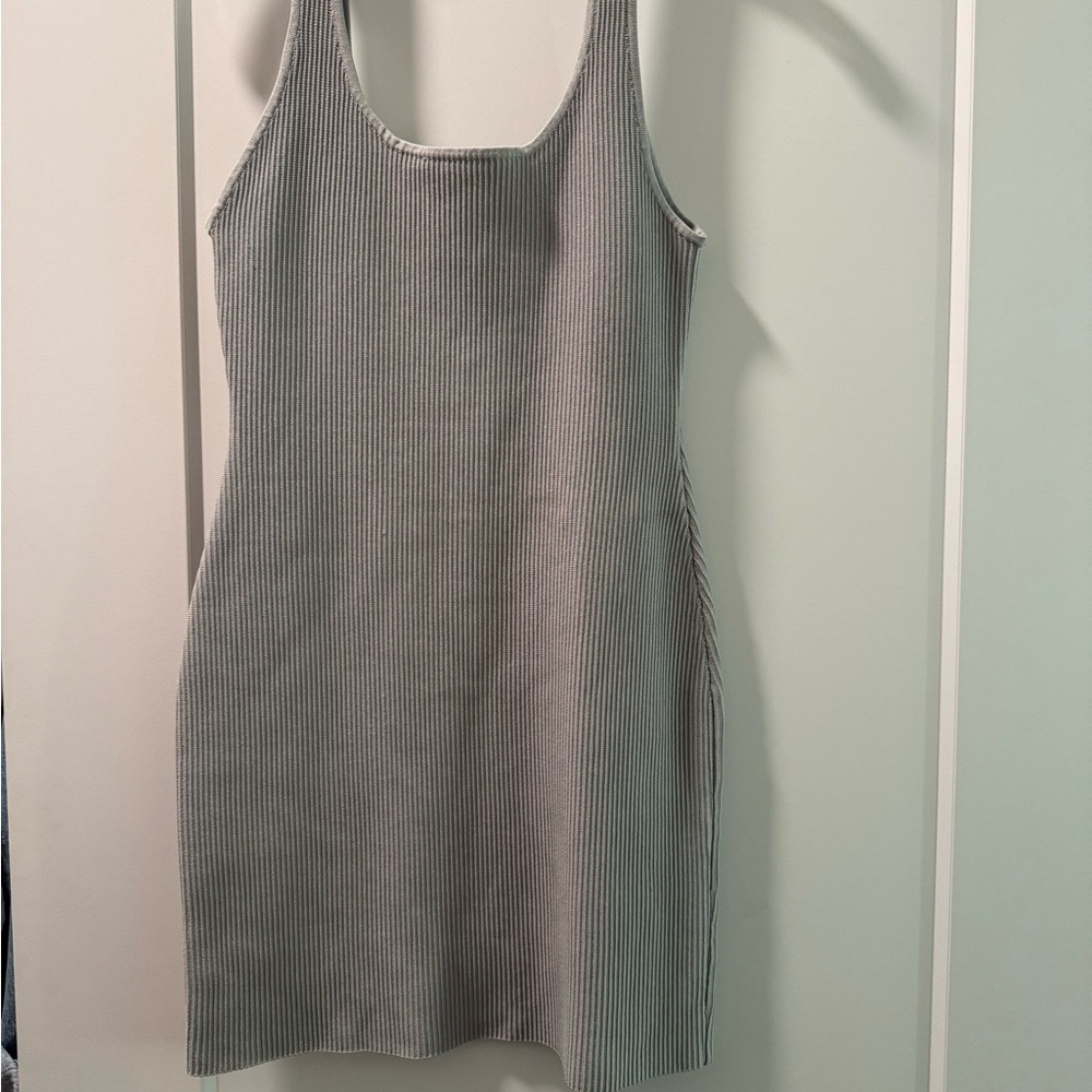 Babaton Light Gray Ribbed Knit Top - Picture 2 of 3